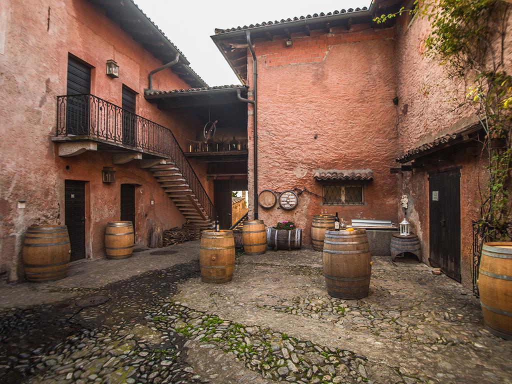 Image 4 - Tenuta Bally & von Teufenstein SA