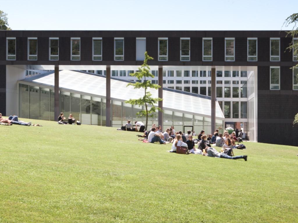 Image 3 - Besuchen Sie die Università della Svizzera italiana