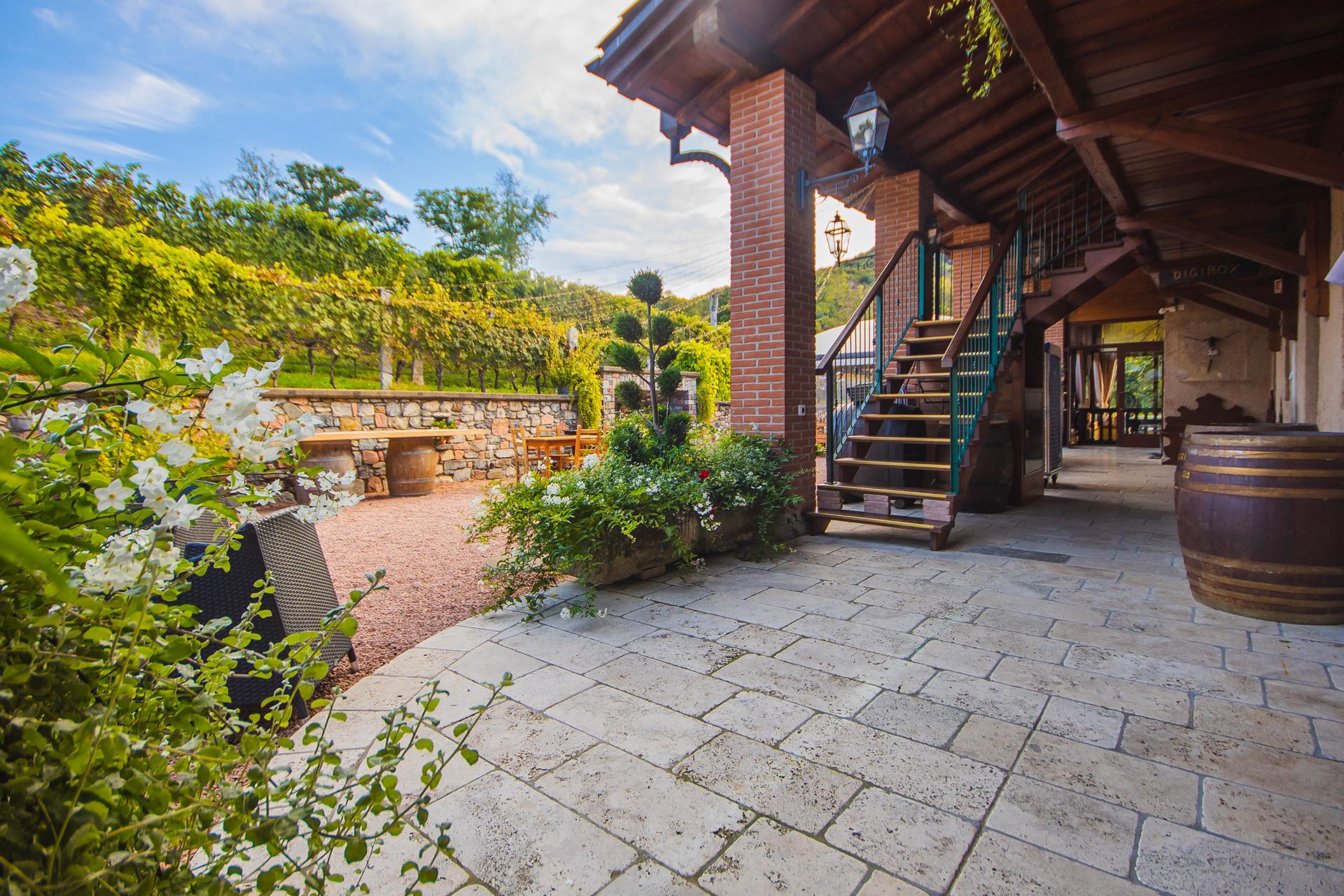 Image 0 - Wine & Art Relais Vallombrosa