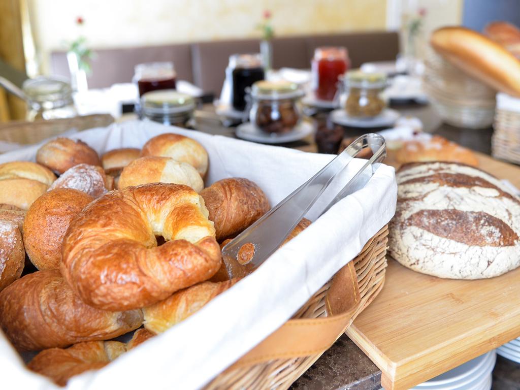 Image 7 - Hotel Millennium