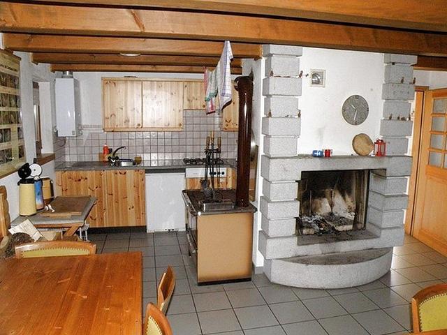 Image 0 - Capanna Alva