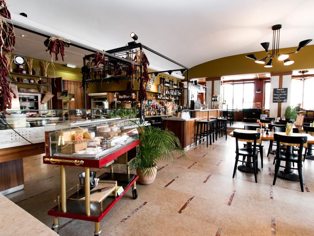 Image 3 - Ristoranti Gabbiano e Zigolini Mövenpick Touring