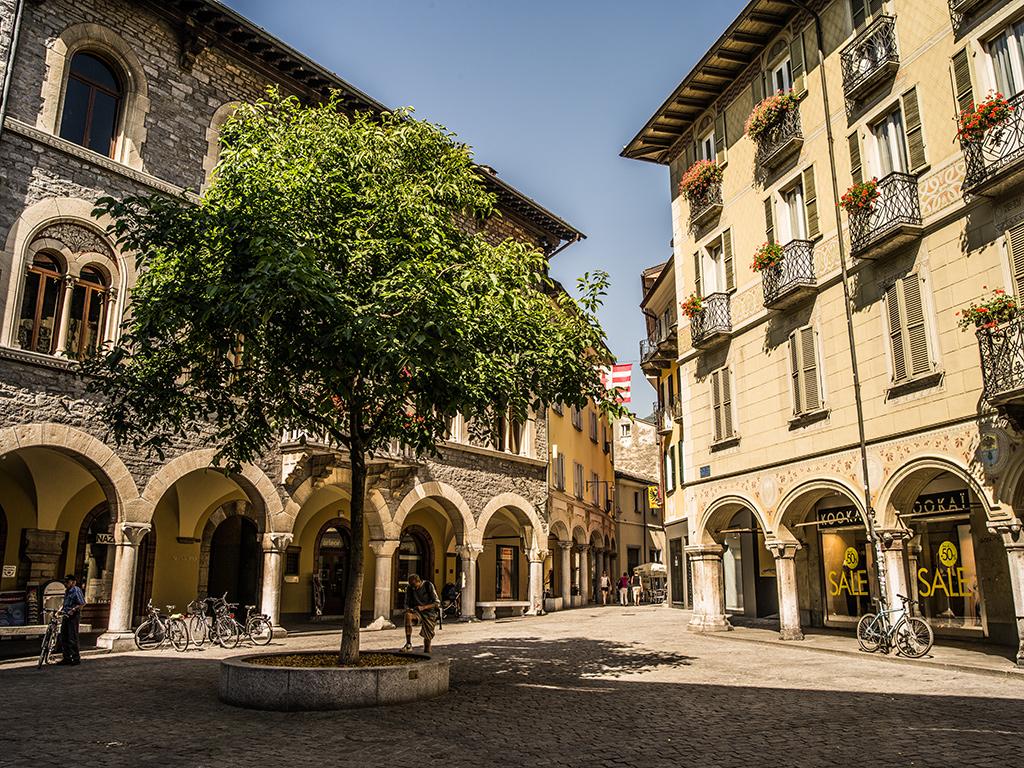 Image 5 - Food & Wine Tour 