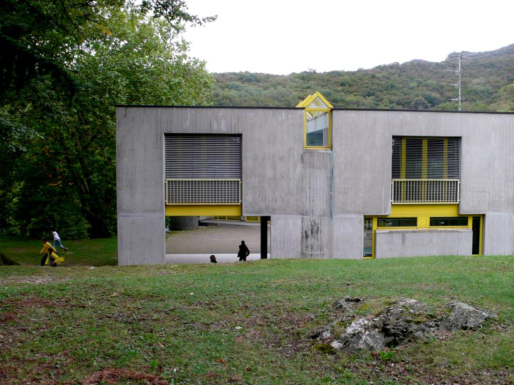 Image 1 - La Perfetta