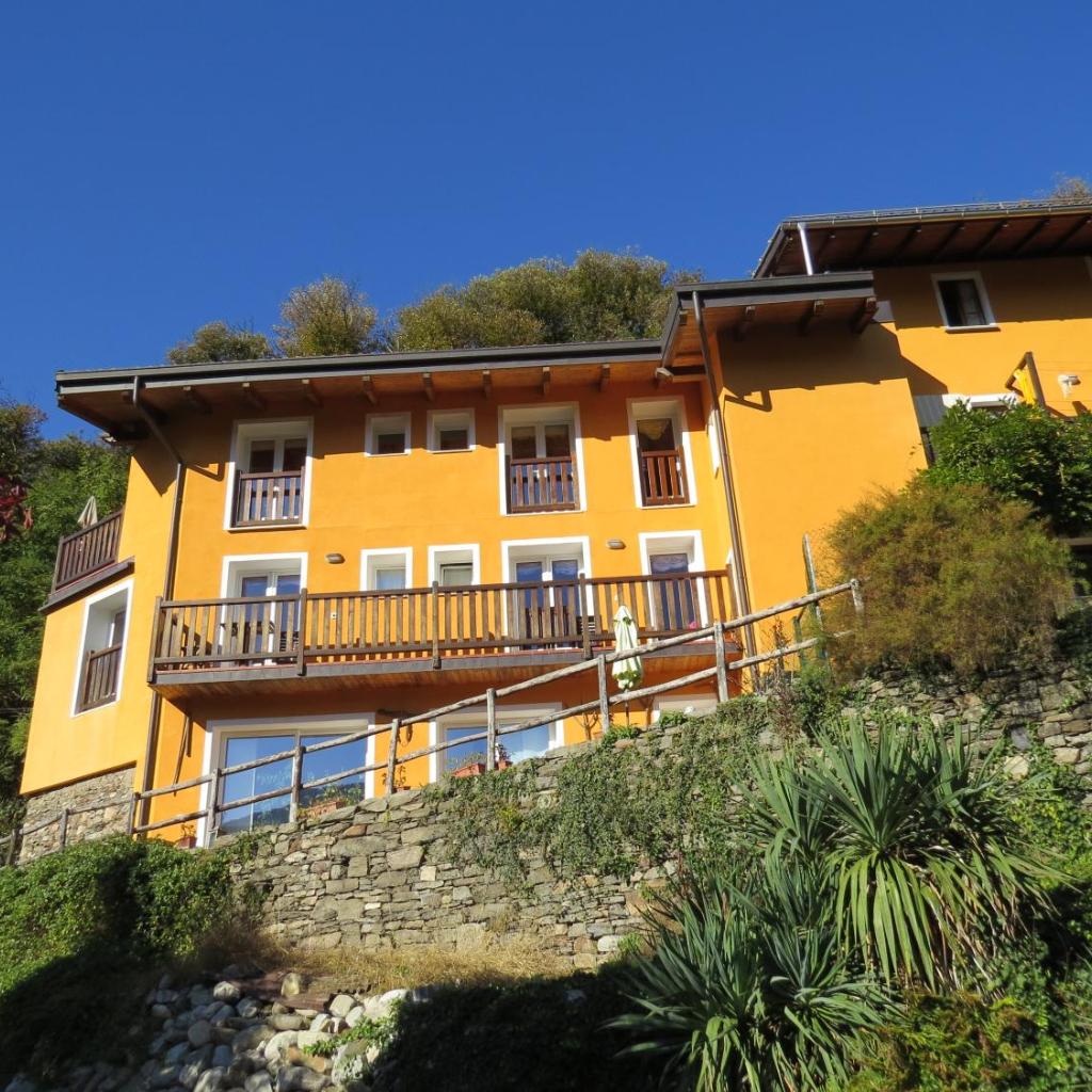 Image 0 - La Nave Monteggio