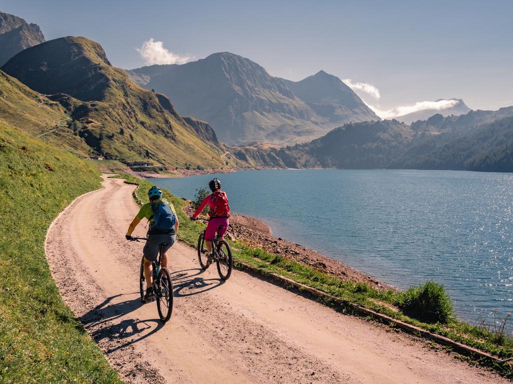 Image 0 - Ticino: from North to South