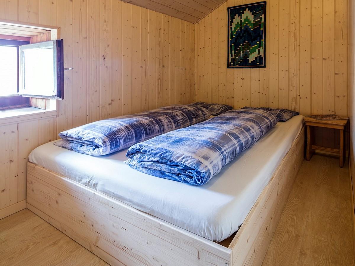 Image 3 - Capanna Adula CAS