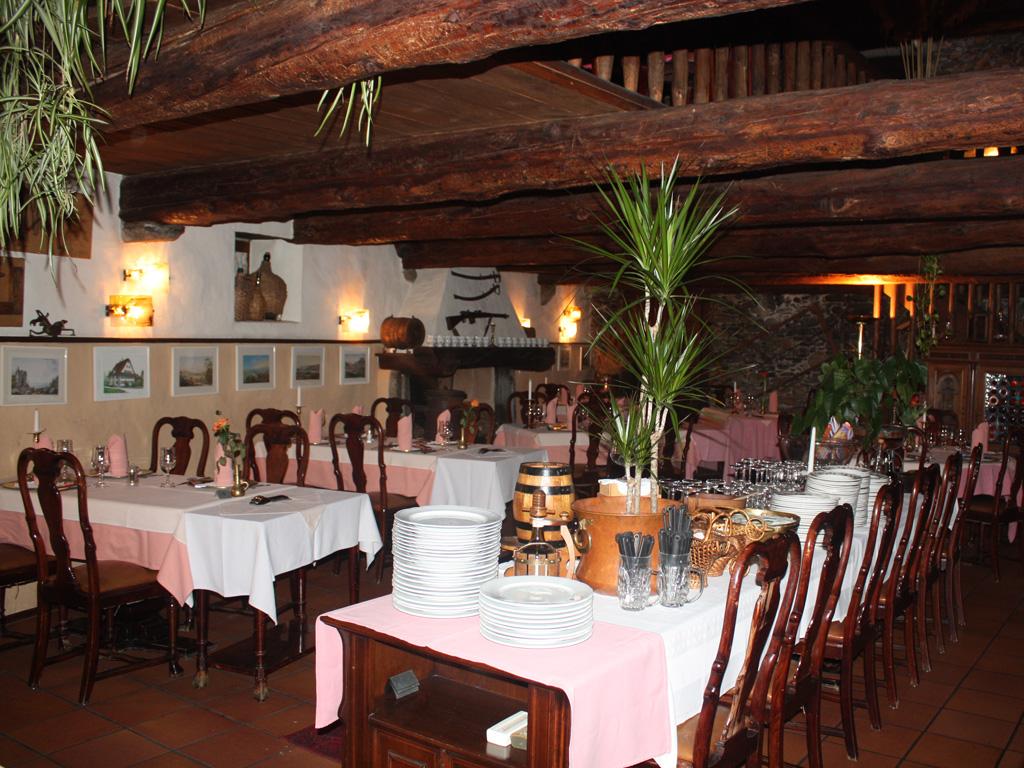 Image 1 - Degli Angioli Ristorante
