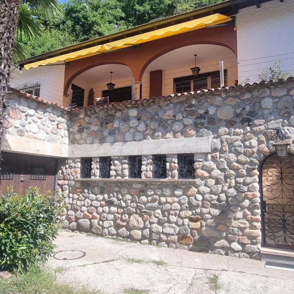 Image 0 - Sonniges Haus