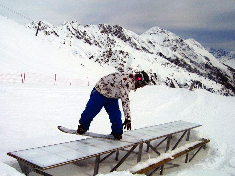 Image 0 - Spatasc Park - Carì