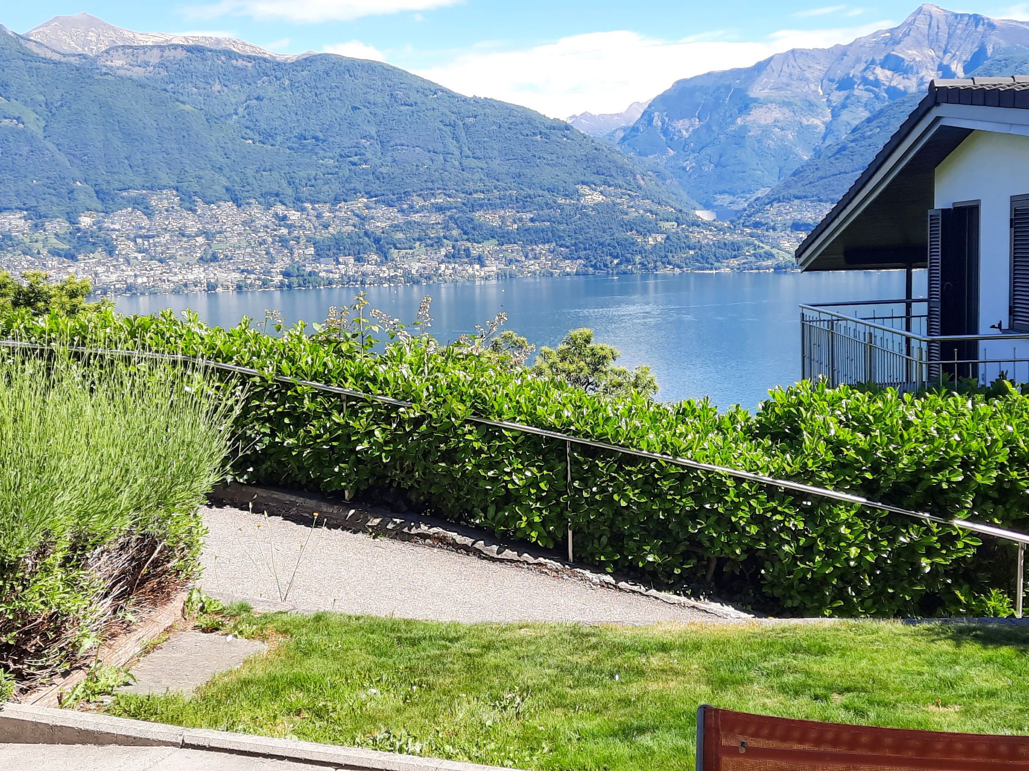 Image 0 - Lakeview La Marea