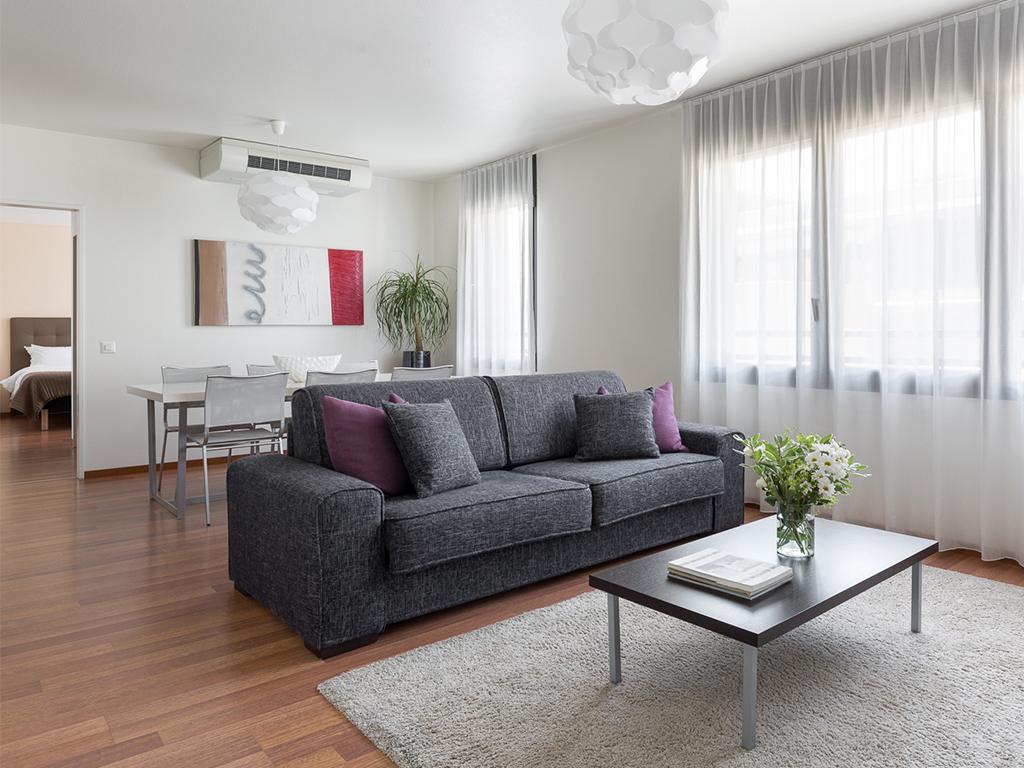 Image 4 - Ibis Locarno