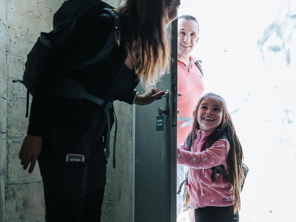 Image 2 - Lehrpfad in der Staumauer Robiei