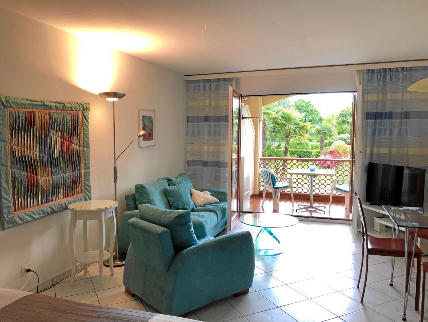 Image 0 - 1,5 room holiday apartment 'Residenza Parcolago', Via San Michele 50, Caslano, Region Lugano