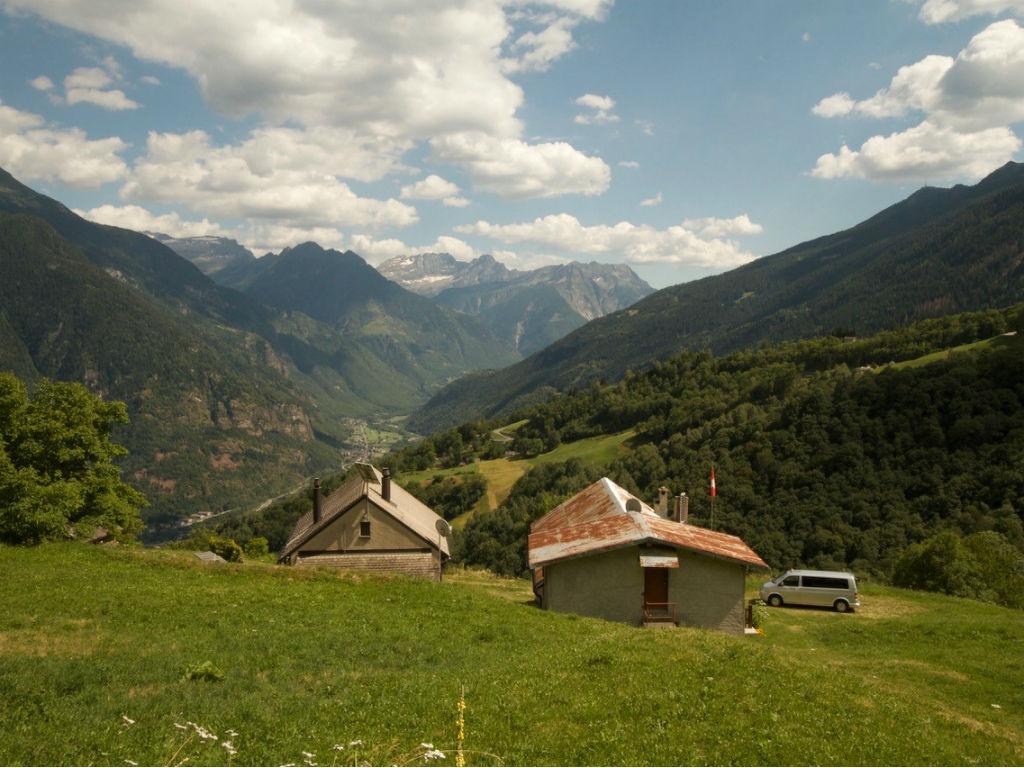 Image 6 - Taxi Riviera & Swiss Transfer Club