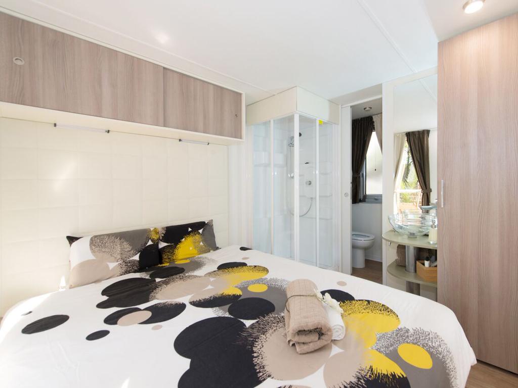 Image 4 - Miralago Camping & Palmbeach-Resort