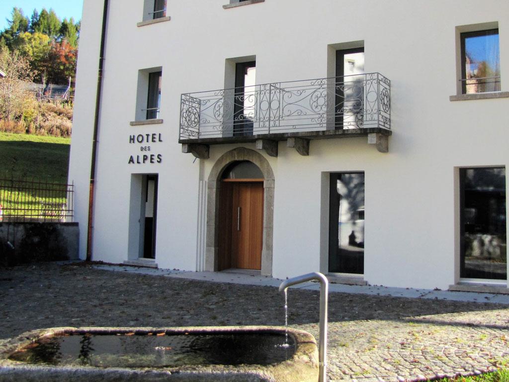 Image 1 - Hotel Des Alpes - Dalpe