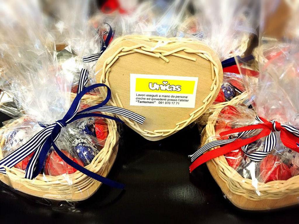 Image 2 - Essen im Dunkel