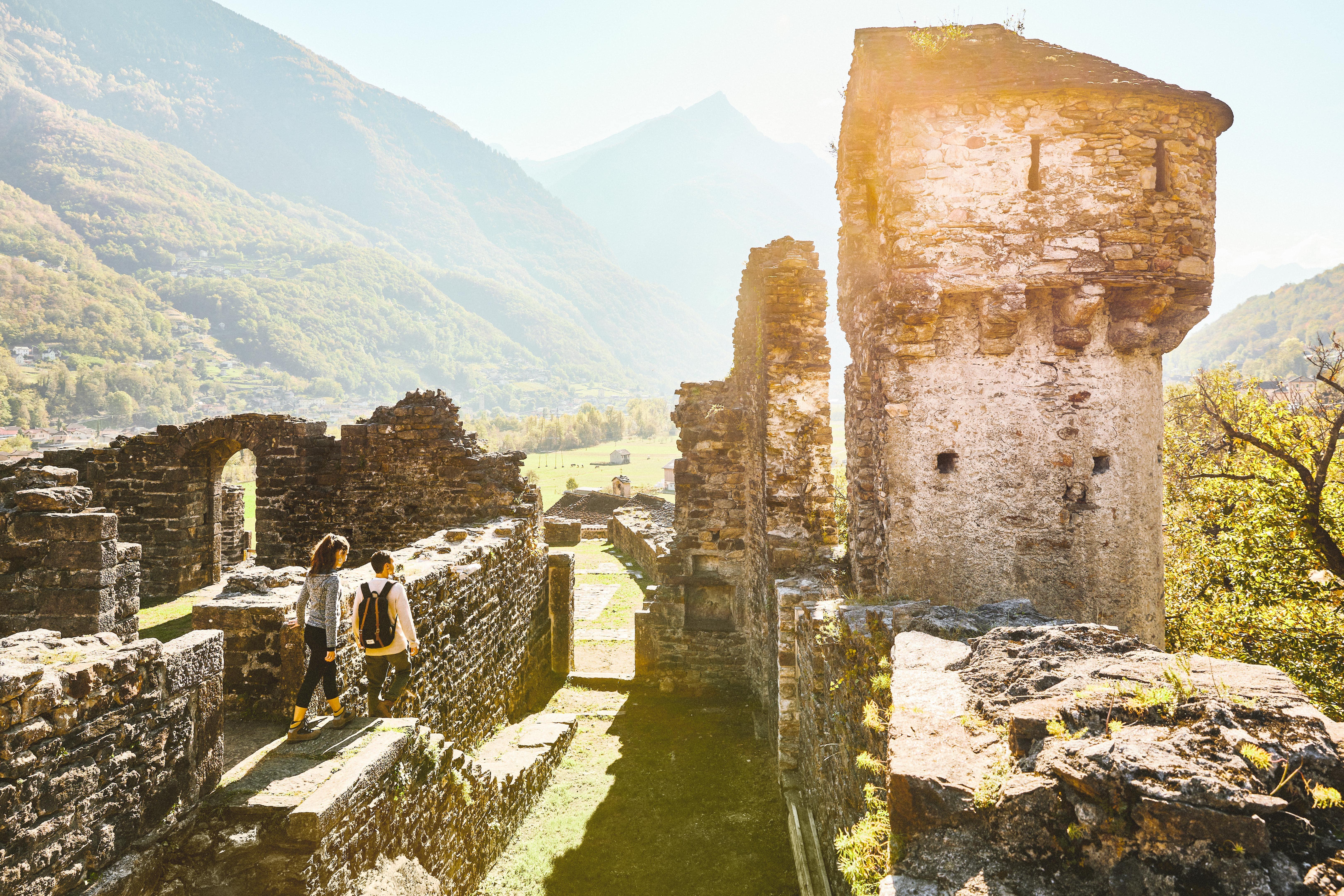 Image 1 - Rovine del Castello di Serravalle