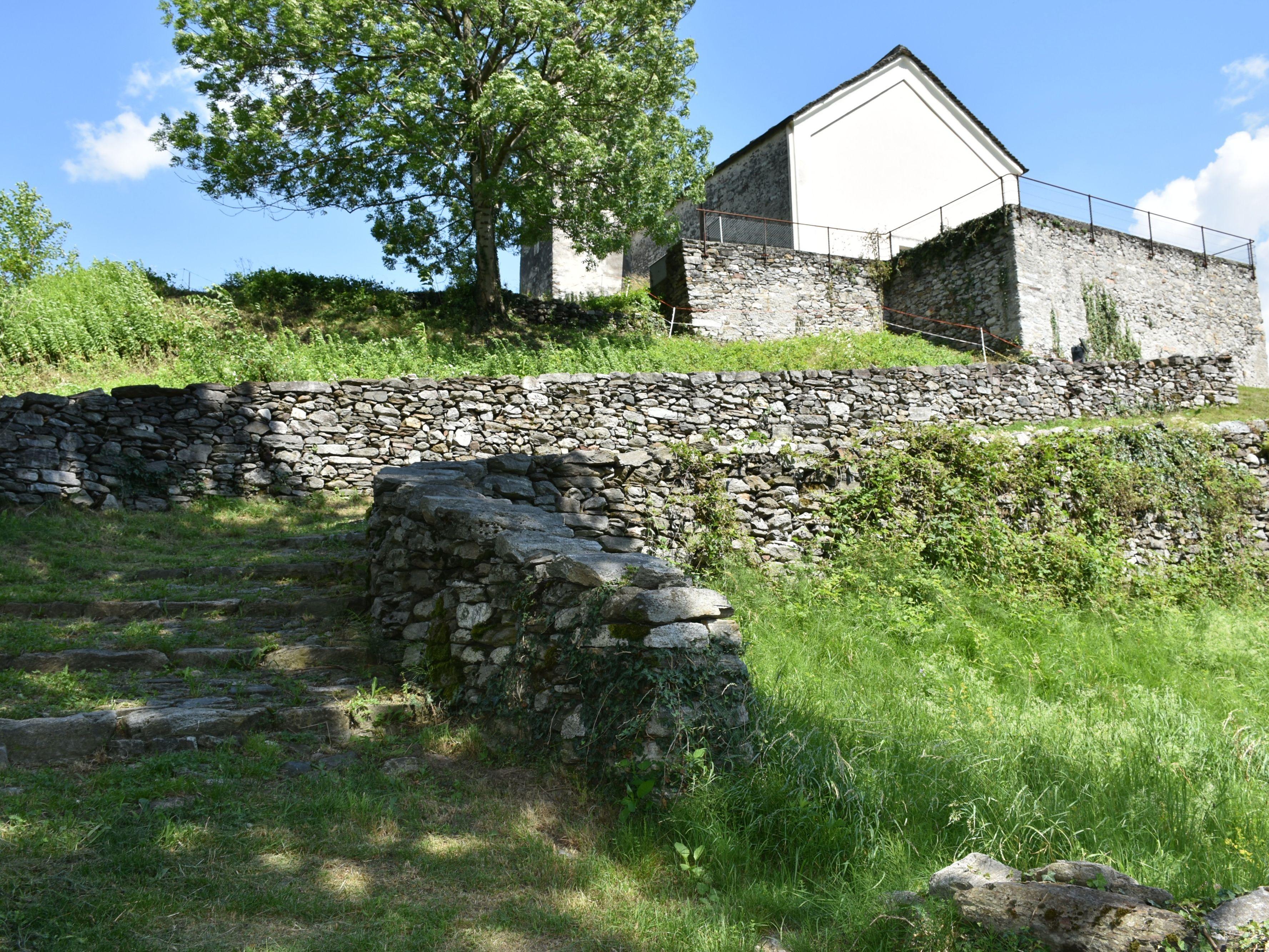 Image 2 - Église de SS. Carpoforo e Maurizio
