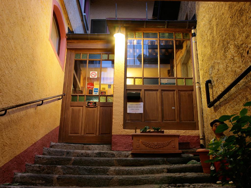 Image 1 - Grotto Bundi