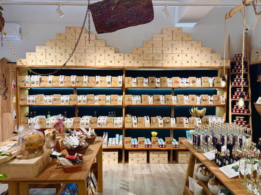 Image 3 - Genuinity - Ticino Products