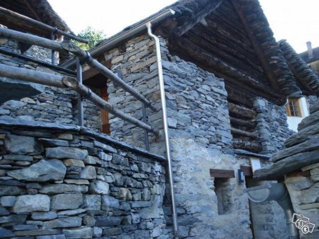 Image 0 - Rustico Aurora