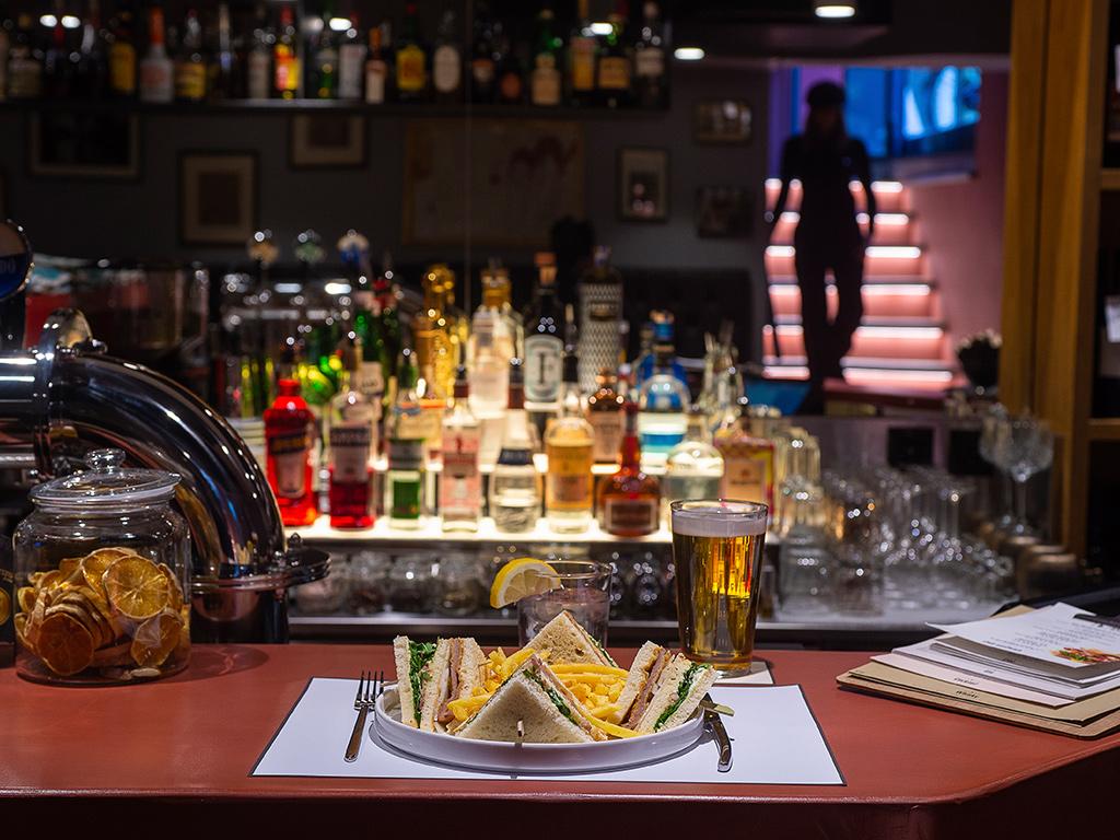 Image 1 - Club G. Gabbani, Wine bar & Billiard