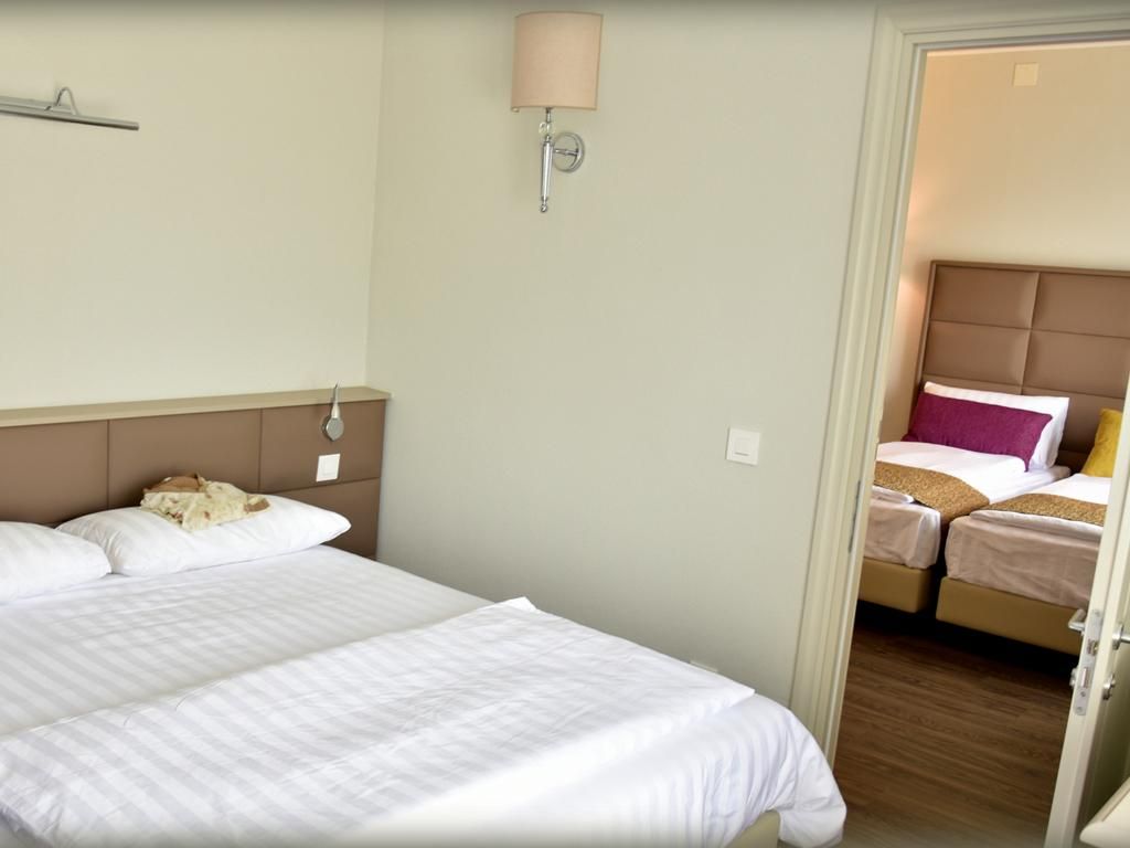 Image 3 - Hotel Alexandra