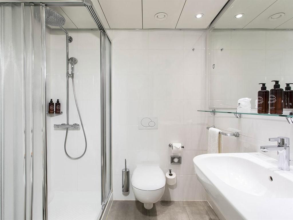 Image 10 - LUGANODANTE Boutique & Lifestyle Hotel