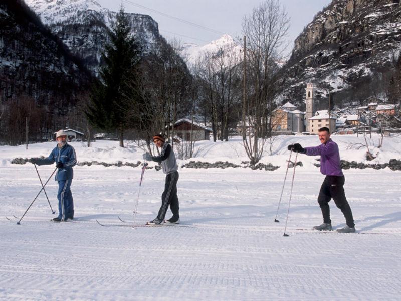 Image 1 - Sportzentrum Sonogno