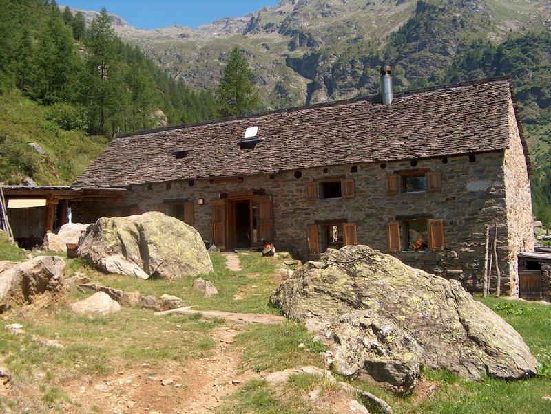 Image 0 - Berghütte Soveltra