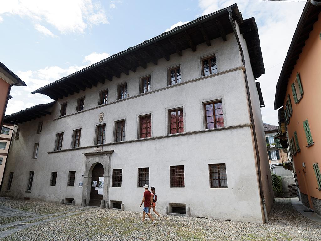 Image 7 - Wanderferien: Trans Swiss Trail, Gotthard Pass & Strada Alta