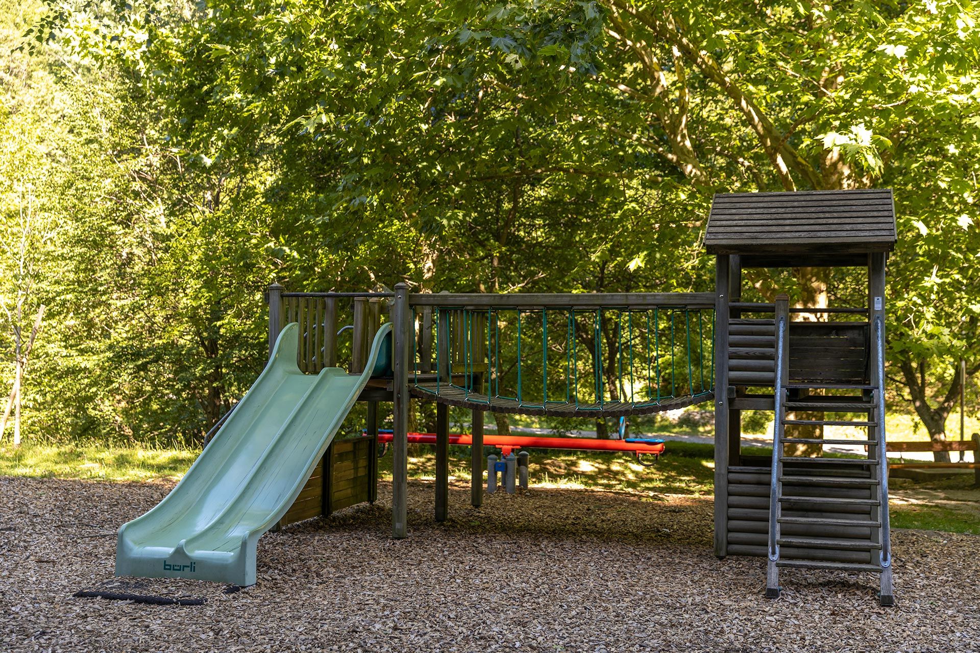 Image 3 - Picnic area – Parco giochi Monte Brè
