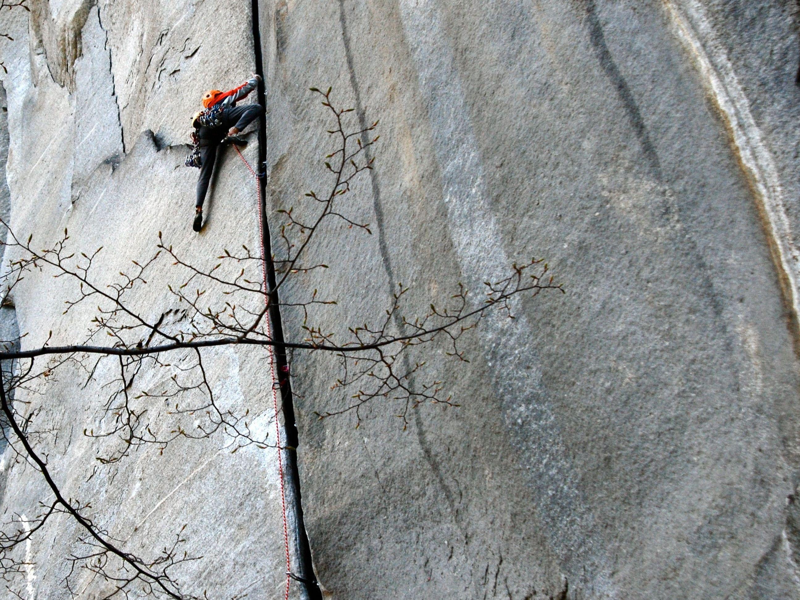 Image 7 - Vertical emotions - Climbing in Ticino
