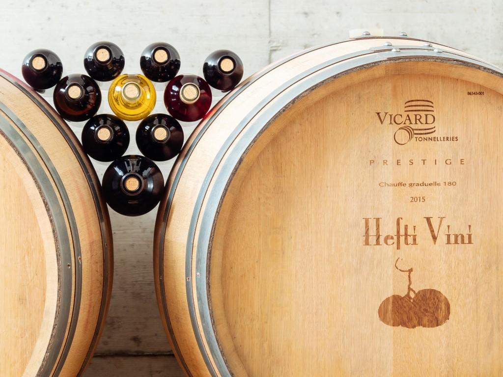 Image 4 - Cantina Hefti vini