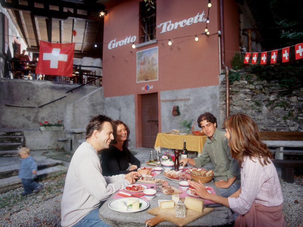 Image 0 - Grotto Torcett