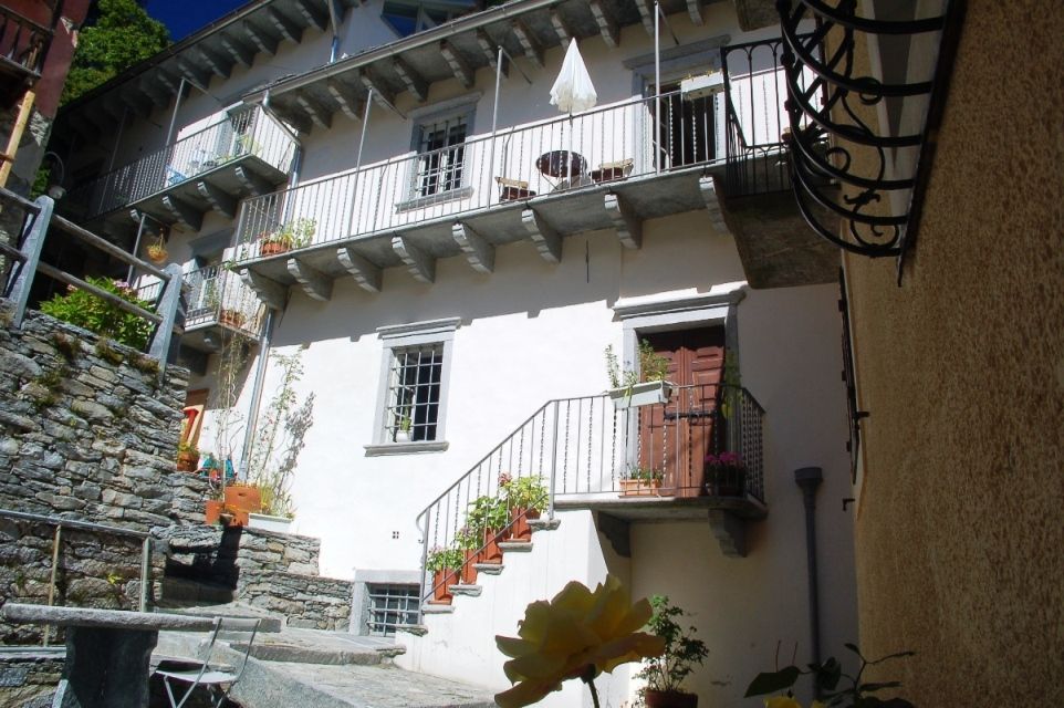 Image 0 - Palazzo Gamboni