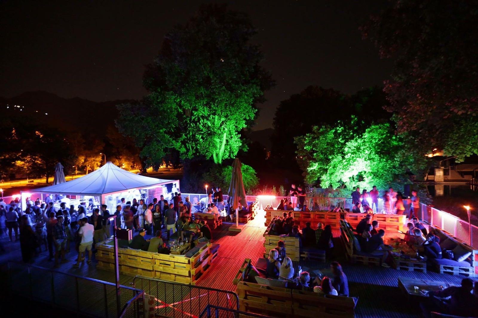 Image 4 - Öffentliches Schwimmbad, Bellinzona