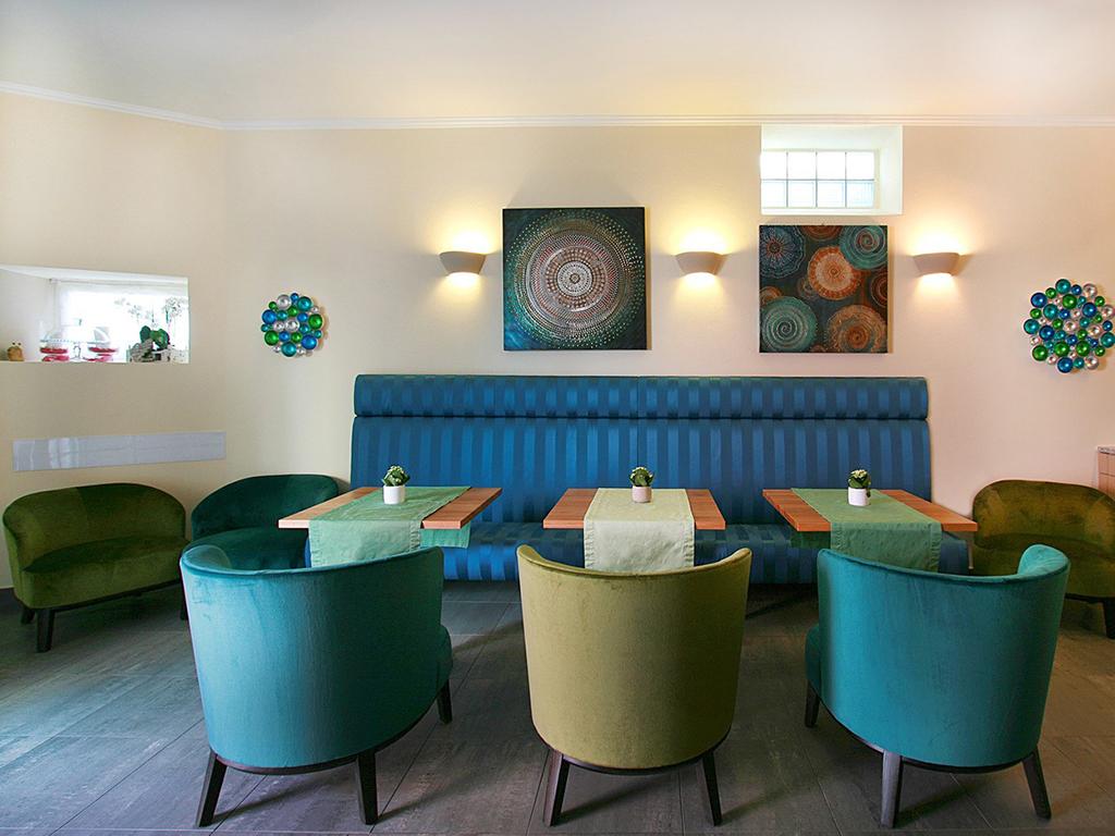 Image 1 - Hotel Garni Golf 