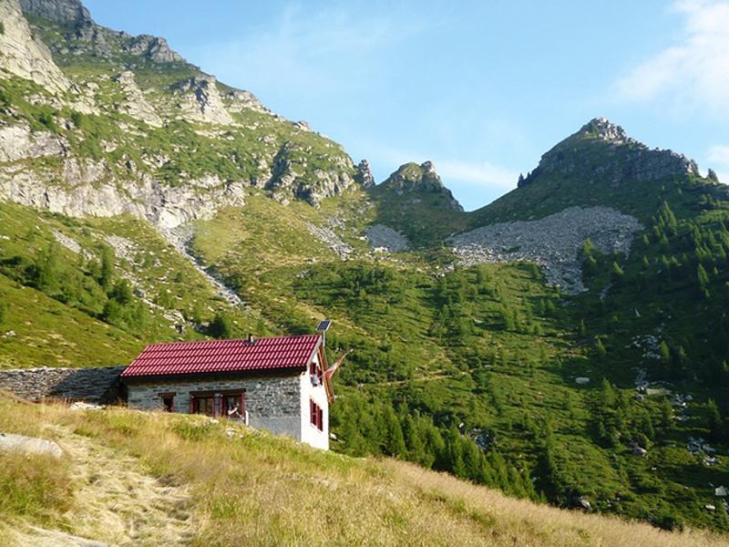 Image 0 - Capanna Lèis