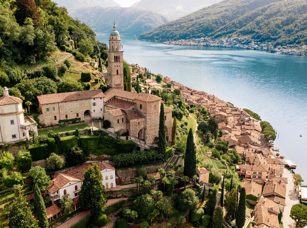 Image 2 - Noi Due & Events SA