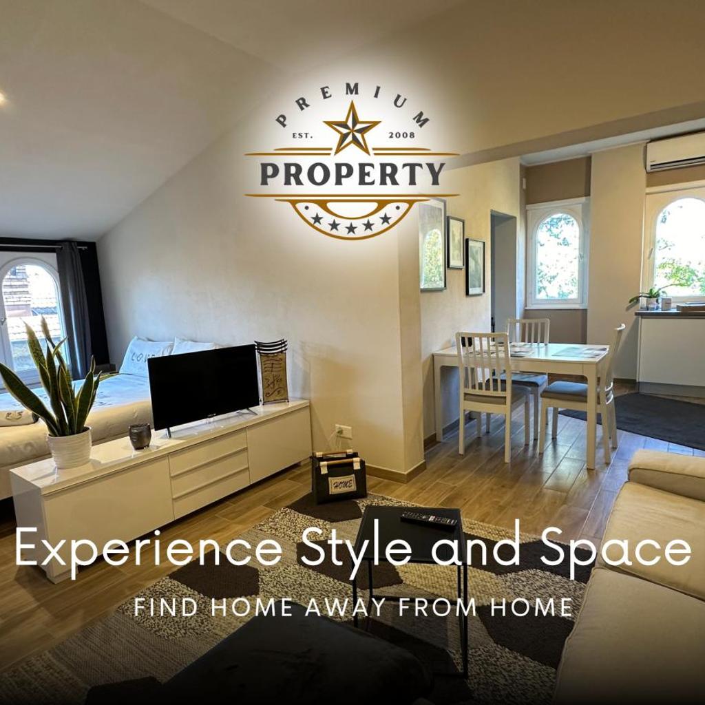 Image 0 - THE LOFT with private parking, BBQ area, near COMO lake