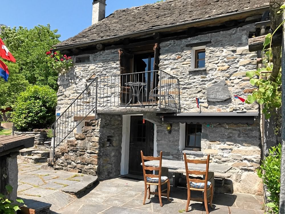 Image 0 - 3 room Rustico 'Cà al Runc', Via al Mött 42, Cavergno, Valle Maggia