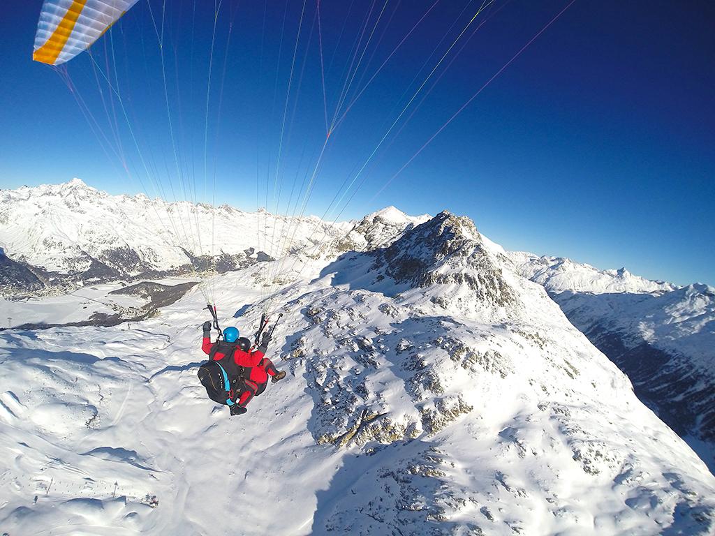 Image 2 - FlyTicino – Tandem Gleitschirmfliegen im Tessin