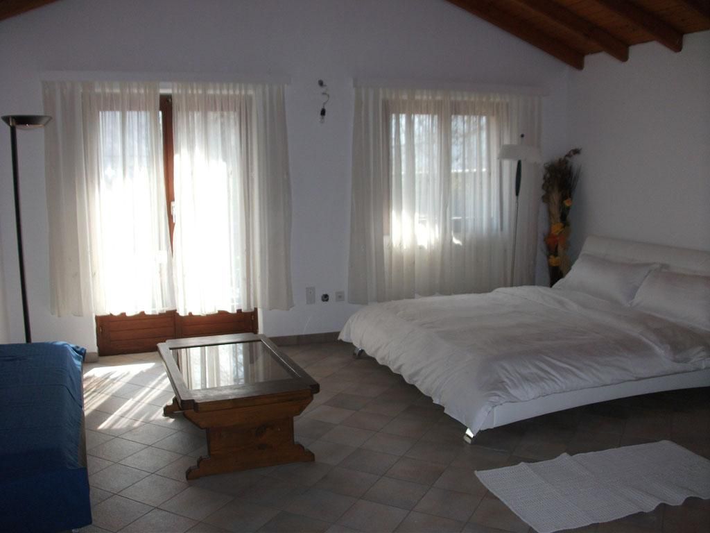 Image 4 - Grotto Pergola