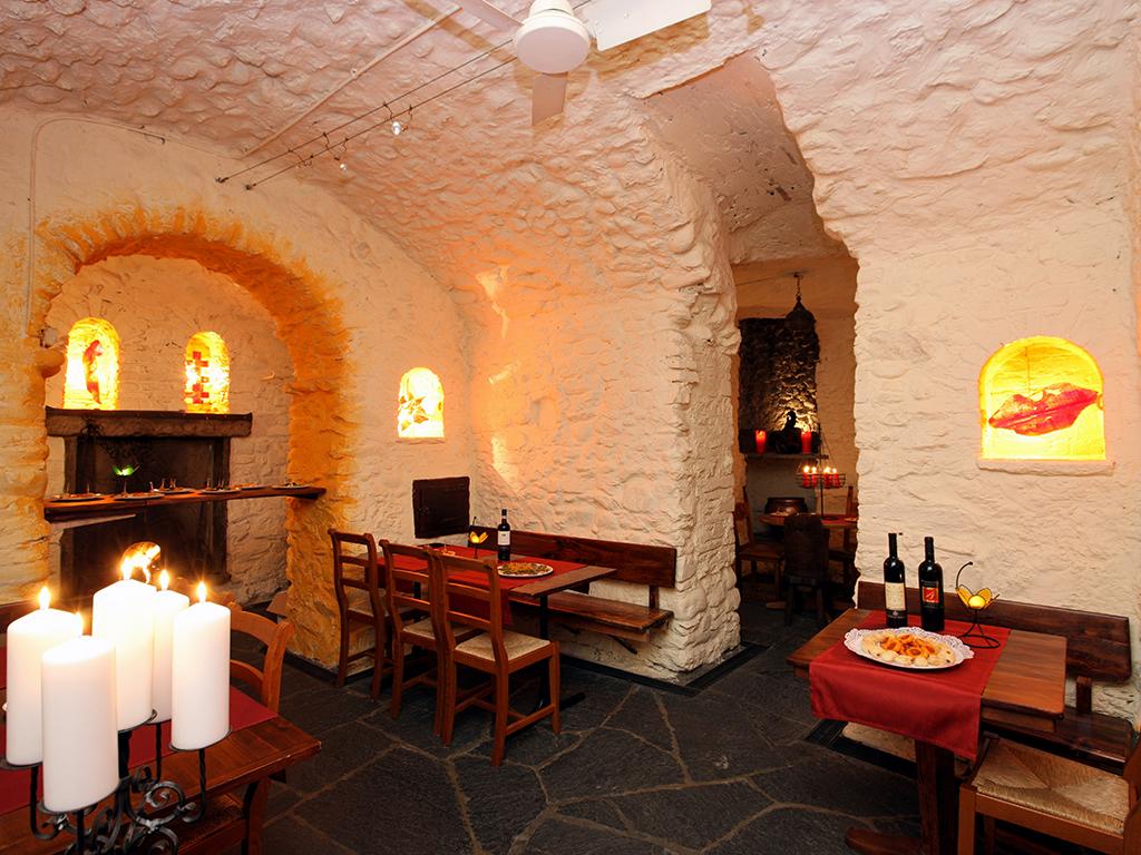 Image 11 - Hotel America