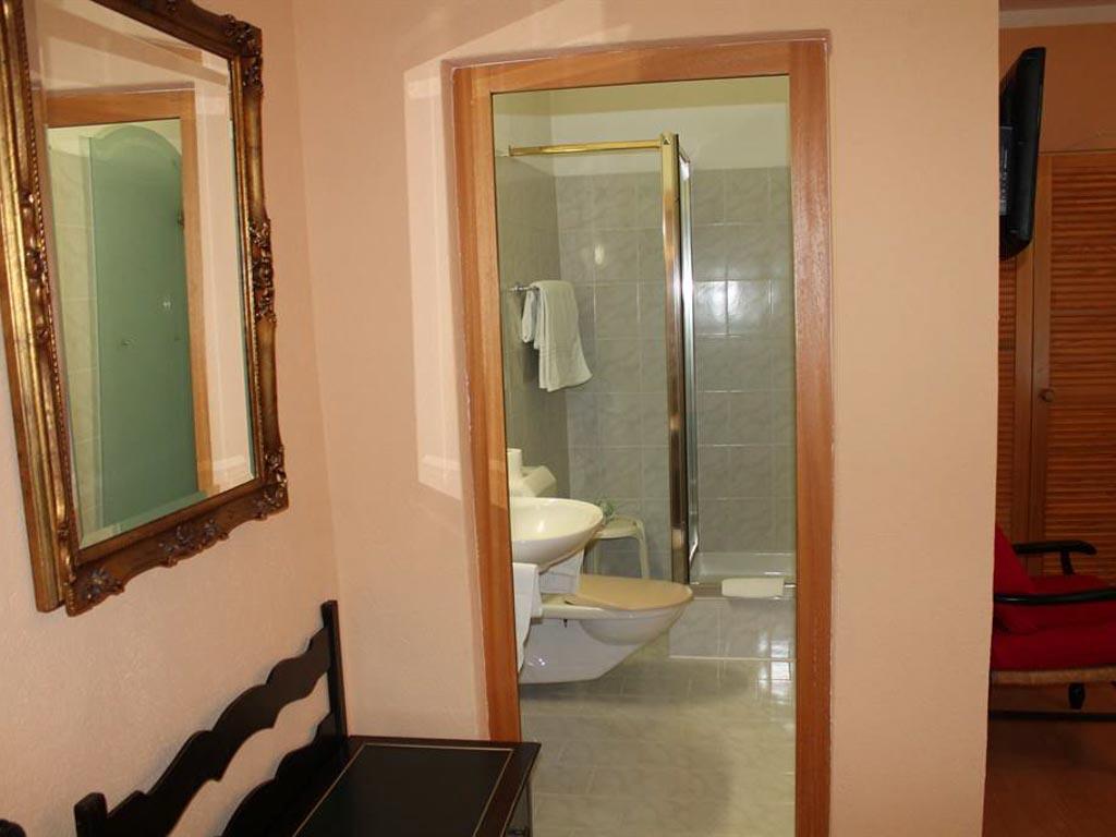 Image 17 - Osteria Battello