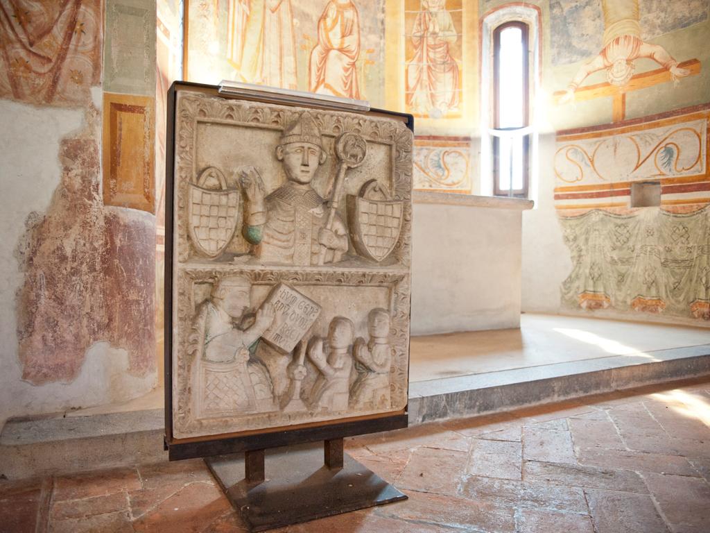 Image 2 - Kirche San Pietro oder Rote Kirche