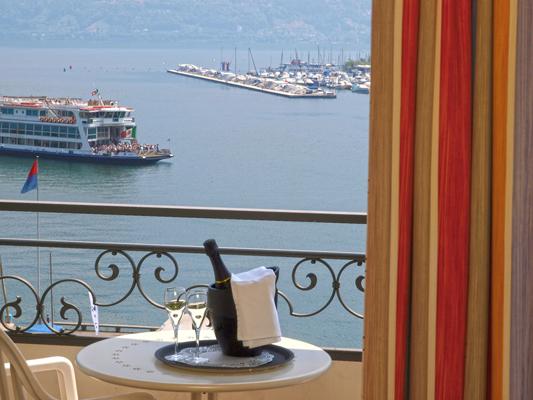 Image 1 - Geranio au Lac Garni